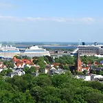 Ferienwohnung Warnemuende Am Kurpark
