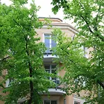 Ferienwohnung Warnemuende Am Kurpark