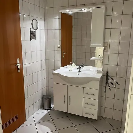 Warnemuende Am Kurpark Apartment